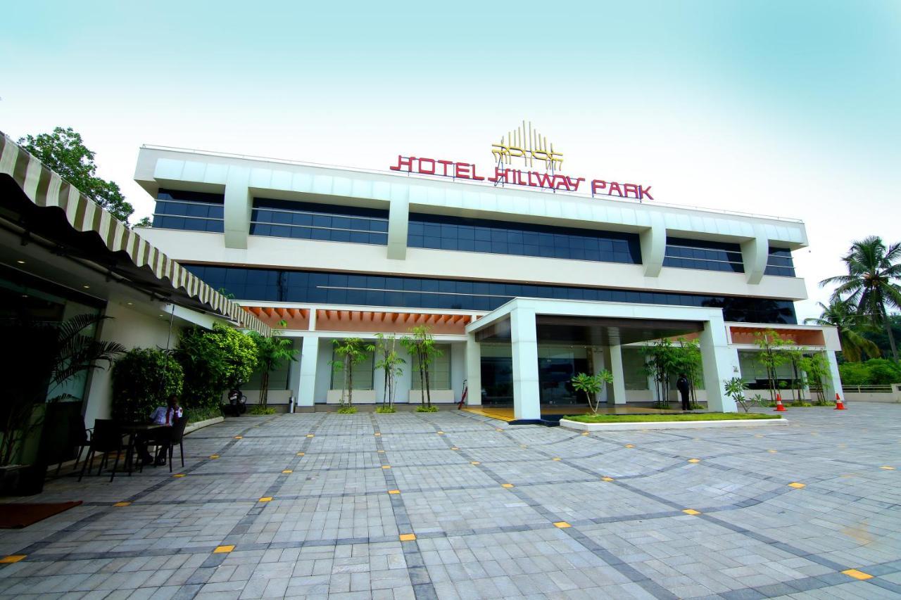 Hotel Hillway Park 콜람 외부 사진