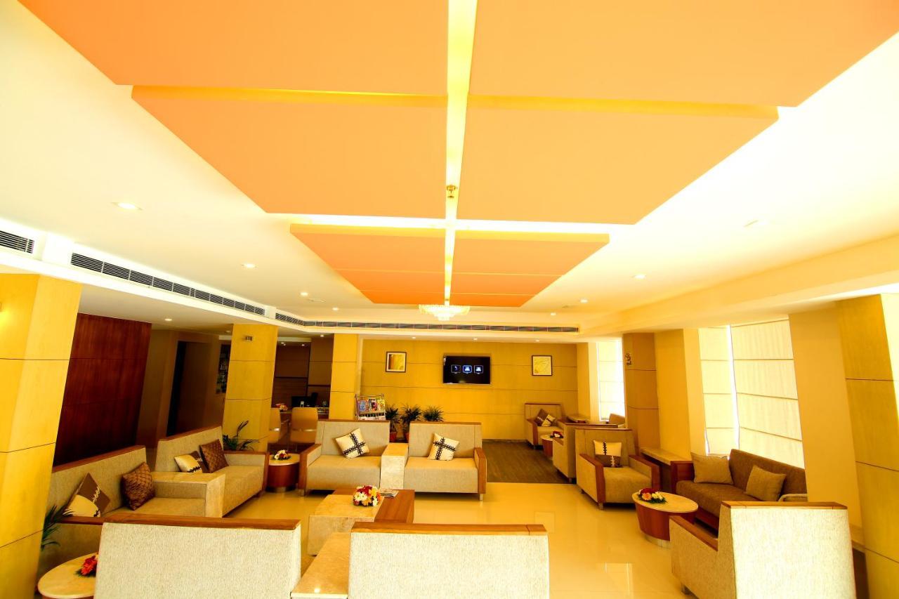 Hotel Hillway Park 콜람 외부 사진