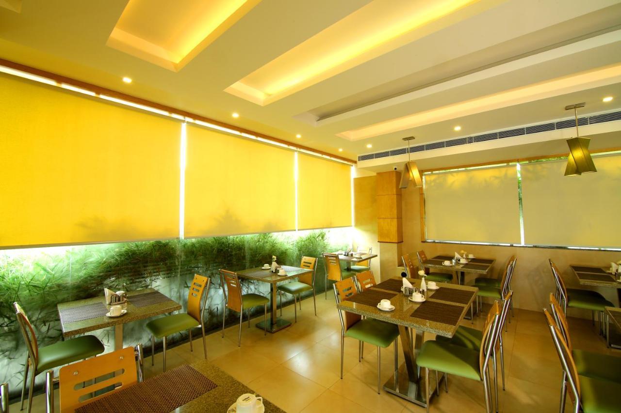 Hotel Hillway Park 콜람 외부 사진
