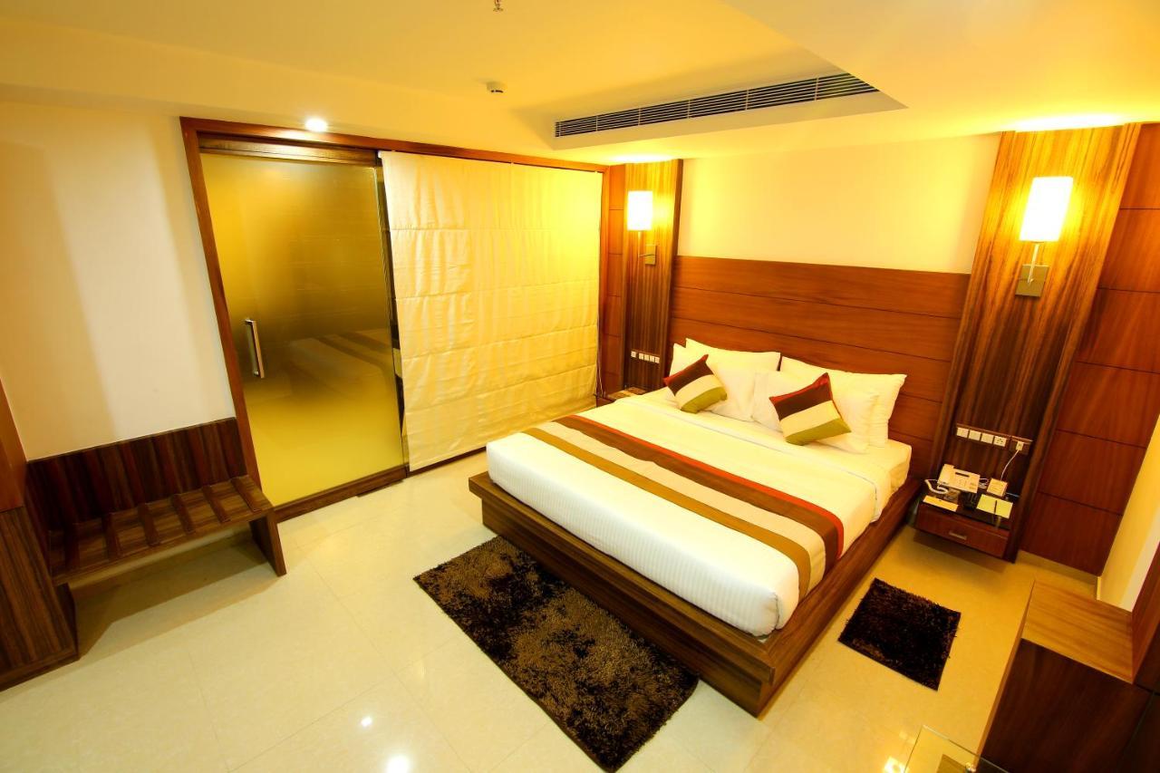 Hotel Hillway Park 콜람 외부 사진